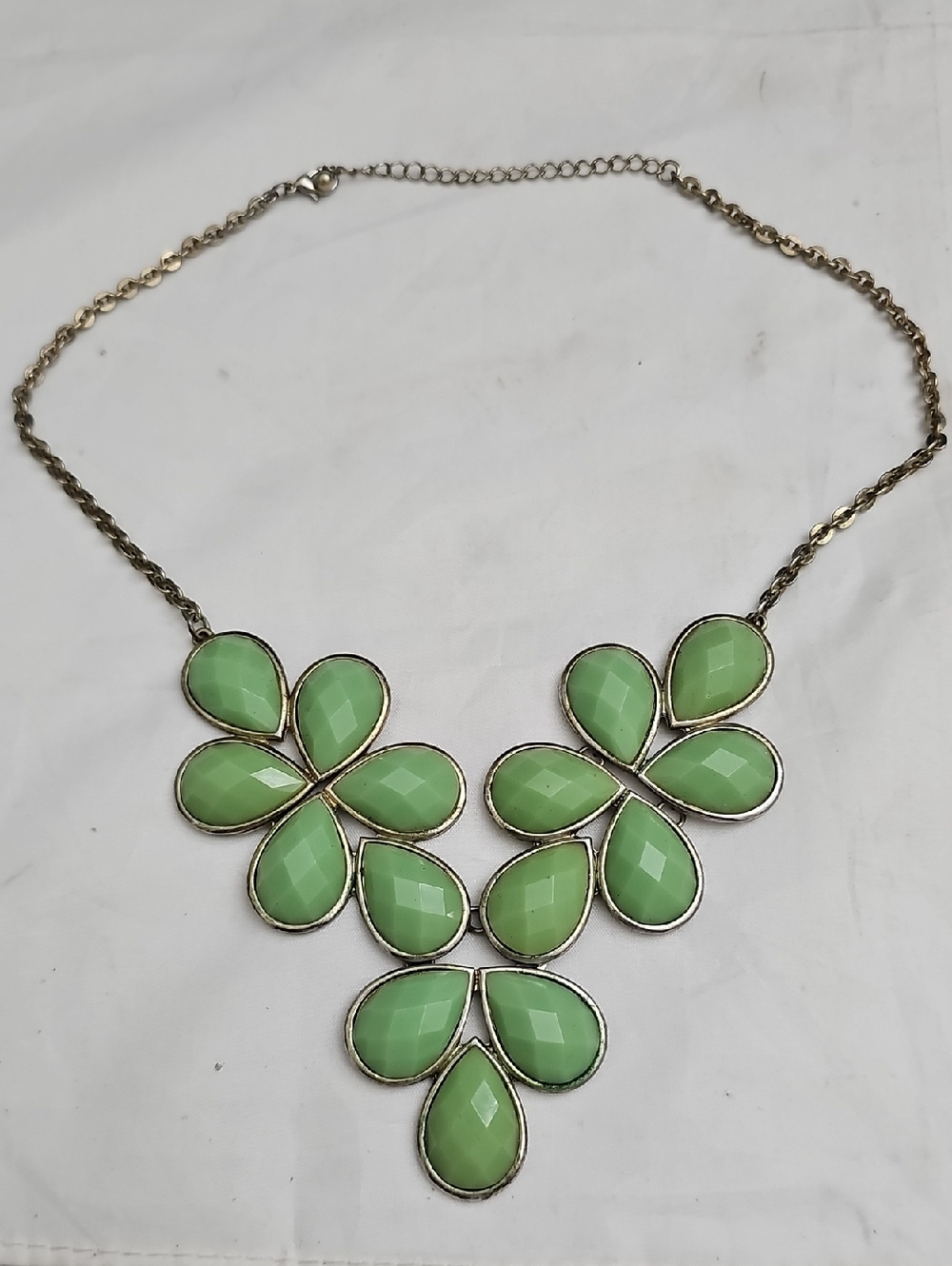 Mint Green Petal Statement Acrylic Necklace - Women Jewelry